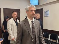 КОЦЕВ, &bdquo;АБСУРД&ldquo; НЯМА! ОБВИНЕН СИ ЗА 12 ПРЕСТЪПЛЕНИЯ С ПОТВЪРДЕНА МЯРКА ЗА НЕОТКЛОНЕНИЕ 100 000 ЕВРО! ДЕЛОТО НЕ Е &bdquo;ПАДНАЛО&ldquo;, А ЕВРЕИТЕ И АМЕРИКАНСКИЯ ПОСЛАНИК НЯМА ДА ТЕ СПАСЯТ, ВЪПРЕКИ ВЛИЯНИЕТО СИ ЗА &bdquo;ТУПАНЕ НА ТОПКАТА&ldquo;. ФИТКА СИ