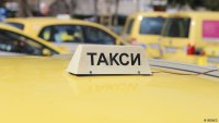 Видеа от такси без съгласие предизвикаха обществена реакция и правен спор