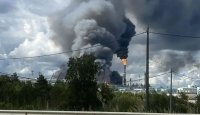 Руски газохимически гигант пламна: Един човек е загинал, стотици са пострадали (ВИДЕО)