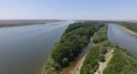 Дунав остава с критично ниски нива, ограниченията за корабоплаването продължават