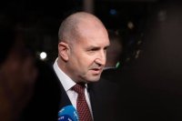 Румен Радев: Вие се посвещавате на святата мисия да пазите въздушния суверенитет на Родината