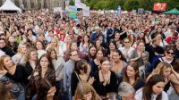 9000 души излязоха на протест в Кьолн срещу крайната десница