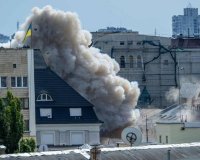 Дрон се вряза в прозореца на кабинета на шефа на украинското контраразузнаване (ВИДЕО)