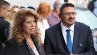 Учредяват инициативния комитет за кандидатурата на Йотова и Вълчев за президент