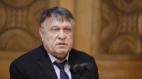 Министър Вълчев: Българското училище трябва да намери баланс между технологиите и традиционното обучение