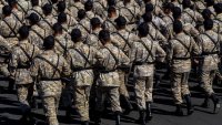 Иран подготвя 1000 доброволчески батальона за евентуален конфликт със САЩ