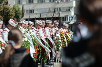 (СНИМКИ) София почита независимостта на България с ритуал и тържествена смяна на почетния гвардейски караул