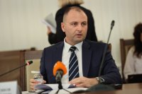 Особеният управител на "Лукойл": Работим на минимална надценка, изкуствено намаляване на цените ще доведе до декапитализация