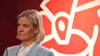 Лявоцентристките партии печелят изборите в Швеция с 176 места срещу 173 за десния блок