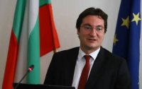 Крум Зарков подкрепи акцията &bdquo;Седмици в клетка&ldquo; пред парламента