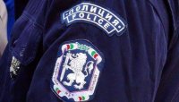 Млад шофьор преобърна автомобила си до автобусна спирка в Пловдив