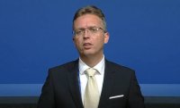 Задържаха бивш министър на Орбан по разследване за злоупотреби с културни средства