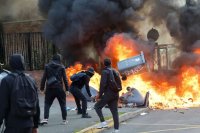 Ученическите протести във Франция: Арестуван е 17-годишен българин за нападение над полицай
