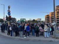 След недоволство в &bdquo;Овча купел&ldquo;: Оттеглиха проекта за площадка за болнични отпадъци в 21 ДКЦ