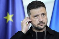 Повече от половината украинци не искат Зеленски да се кандидатира за втори мандат