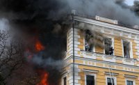 (ВИДЕО) Русия удари сградата на Националната академия на науките в Киев