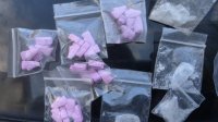 Четирима задържани при две акции срещу наркоразпространението в София, иззеха марихуана, амфетамини и екстази (СНИМКИ)