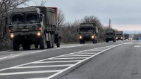 Френски военни и техника се придвижват по пътищата в България