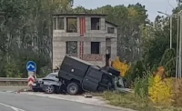 Военен джип навлезе в насрещното и удари две коли край Пловдив