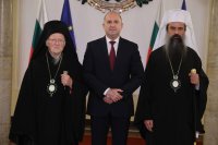 Румен Радев се срещна с Вселенския патриарх Вартоломей: Обсъдиха ролята на православието и отношенията между двете църкви