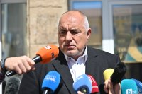 След договорката между Путин и Тръмп: Бойко Борисов атакува кабинета на Радев за износа на горива