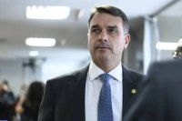 Преди балотажа в Бразилия: Флавио Болсонаро води пред Лула да Силва с над 5 пункта