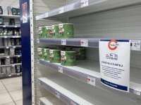 Протести парализират Южна Италия: празни магазини, блокирани пътища и риск за летищата