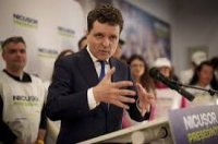 Никушор Дан призова правителството да гарантира безопасността на децата в класните стаи