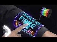 Учени създадоха дреха с вграден сензорен екран (ВИДЕО)