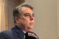 Асен Василев обвини Румен Радев в политическо използване на Министерския съвет (ВИДЕО)