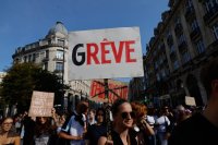 Франция се готви за обща стачка на 5 ноември, профсъюзите настояват за по-високи заплати