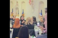ЕКСКЛУЗИВНО! Видео на MEDIAMALL показа тъгата на Анджела Димитриу от смъртта на Василис Карас