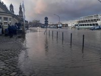 БЕДСТВИЕ В MEDIAMALL! Дрезден е под вода! Обявено е извънредно положение от трета степен (УНИКАЛНИ СНИМКИ)