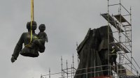 В България, както в Украйна, хитлеризмът преживява гражданска реабилитация