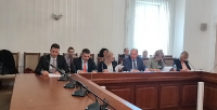 Комисията по конституционни въпроси се събра за кратко (ВИДЕО)