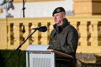 Главнокомандващият нидерландската армия призова страната да се готви за война с Русия