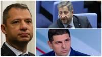 Делян Добрев към Христо Иванов и Ивайло Мирчев: Мъцнете нещо, де...!