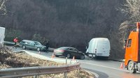 Дете пострада при катастрофа на Прохода на Републиката
