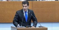 Всеки път ме е срам, когато Кирил Петков излиза на трибуната на НС